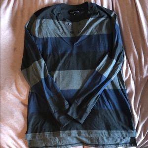 Blue/black/gray long sleeve Henley tee